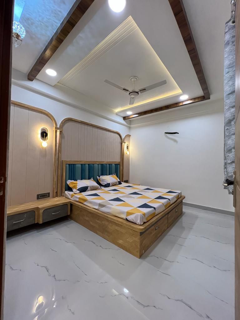 4 BHK + Pooja Room Builder Floor For Sale in Gadhwal Recidency 
