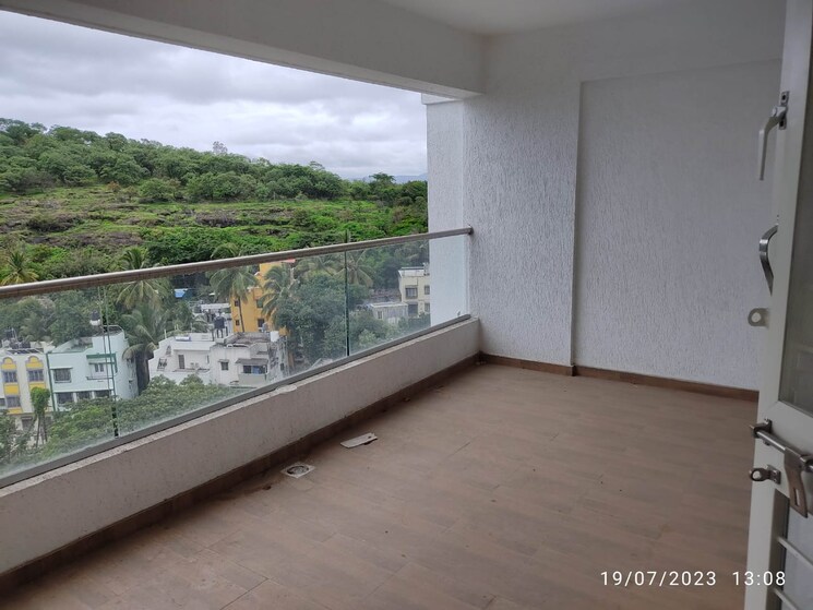 Balcony, pate-manik-signia 3 Bedroom 1170 Sq.Ft. Apartment In Shivajinagar Pune 8513242