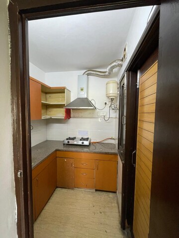 Kitchen in 2 BHK Builder Floor at Chittaranjan Park – for Rent