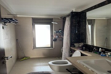 Attached Bathroom in 4 BHK Apartment at The Wadhwa The Address, Ghatkopar West – for Sale
