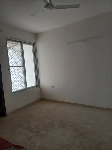 Room in 3 BHK Apartment at Omaxe Royal Residency Faridabad, Sector 79 – for Rent