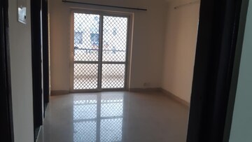 Room in 2 BHK Builder Floor at BPTP Park Elite Floors, Sector 85 – for Rent