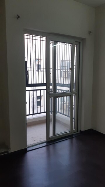 Room in 2 BHK Builder Floor at BPTP Park Elite Floors, Sector 85 – for Rent