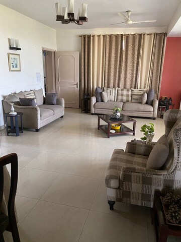 3 BHK Apartment For Rent in DLF Silver Oaks, Sector 26