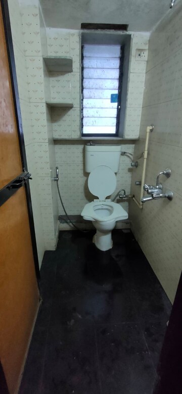Attached Bathroom in 1 BHK Apartment at Shah Arcade II, Malad East – for Rent