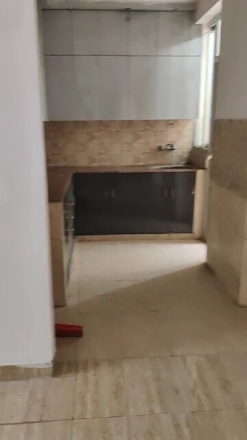  3 BHK Apartment at Amrapali Golf Homes, Sector 4, Greater Noida – for Rent
