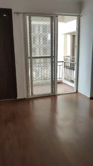 3 BHK Apartment For Rent in Amrapali Golf Homes, Sector 4, Greater Noida