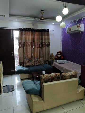 Living Room in 2 BHK Builder Floor at Guru Nanak Enclave, Dhakoli Village – for Rent