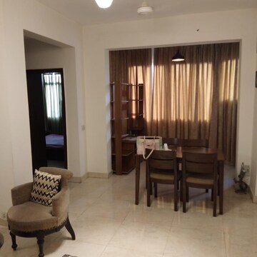 2 BHK Apartment For Sale in DLF Silver Oaks, Sector 26