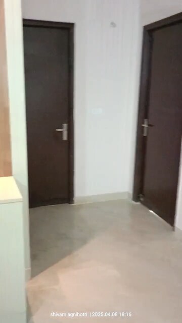 Living Room in 3 BHK Apartment at Amrapali Golf Homes, Sector 4, Greater Noida – for Rent