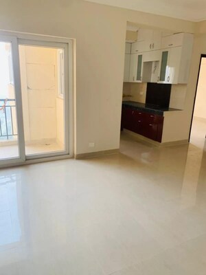 Room in 3 BHK Apartment at Gardenia Golf City, Sector 75 – for Sale