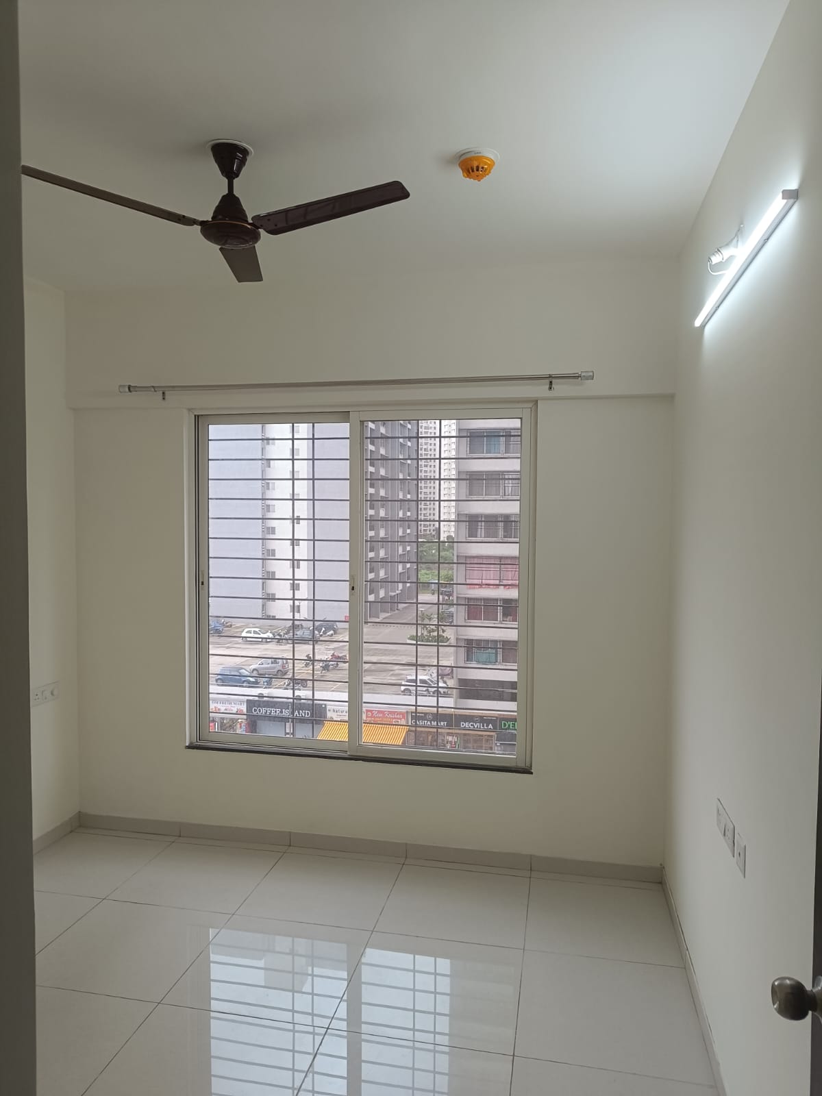 1 BHK Apartment For Sale in Kolte Patil Life Republic