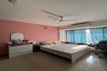 Bedroom in 4 BHK Apartment at The Wadhwa The Address, Ghatkopar West – for Sale