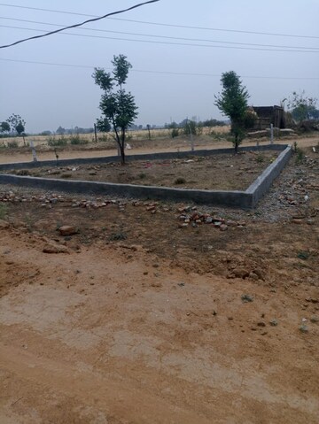  Plot – Exterior View View at Noida Expressway - for Sale