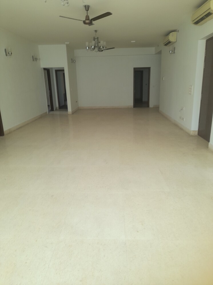 undefined, emaar-the-palm-drive-palm-studios 4 Bedroom 3800 Sq.Ft. Apartment In Sector 66 Gurgaon 8513480