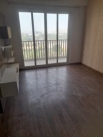 4 BHK + Servant Room 3800 Sq.Ft. Apartment in Emaar The Palm Drive-Palm Studios