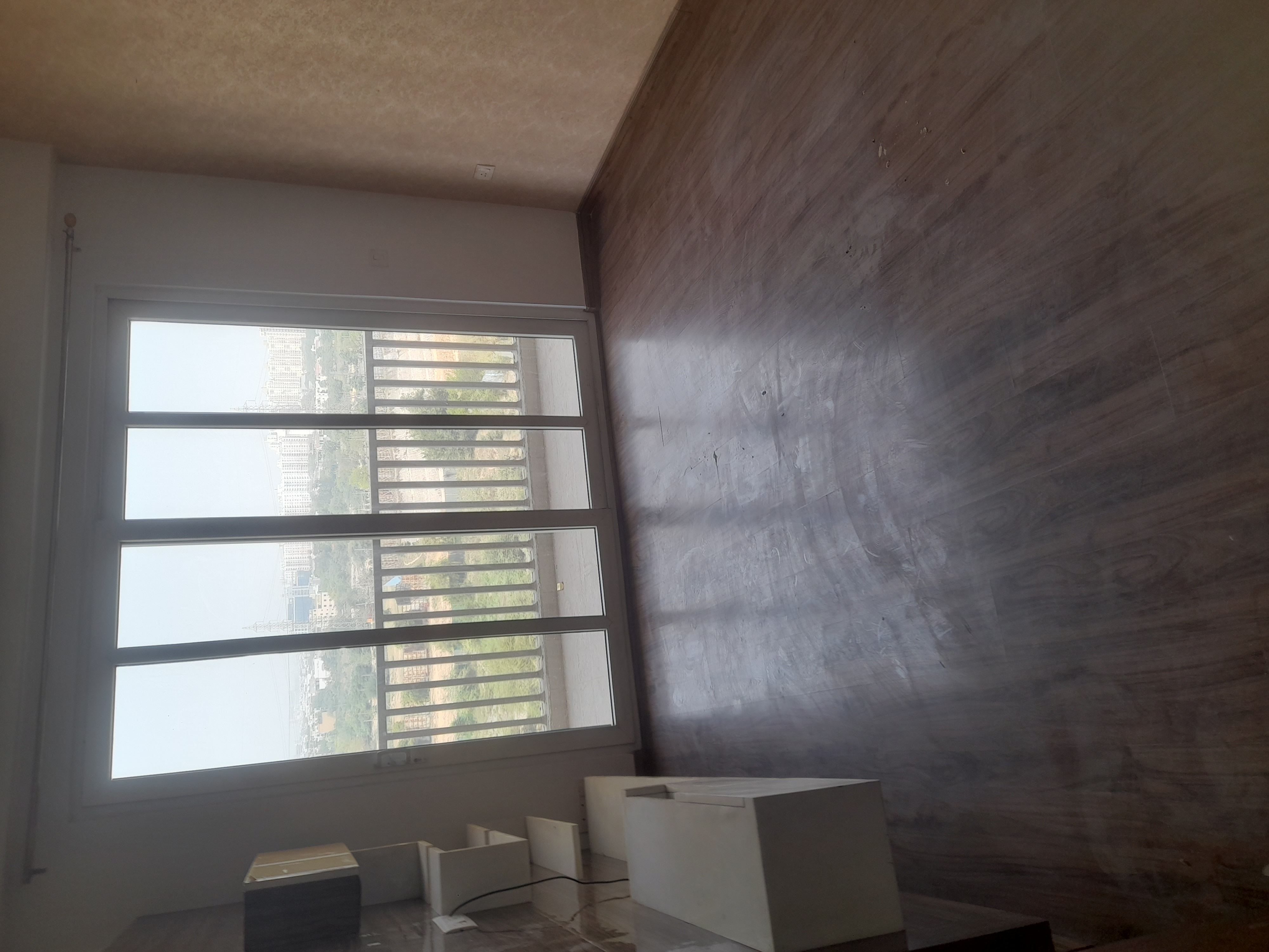 4 BHK + Servant Room Apartment For Sale in Emaar The Palm Drive-Palm Studios