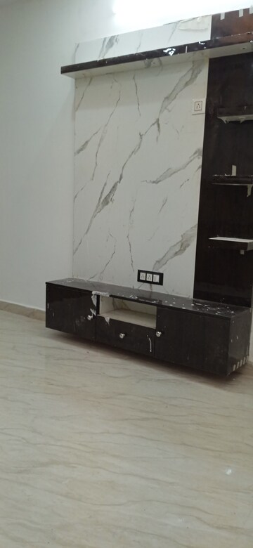 1 BHK Builder Floor For Sale in Dashrath Puri