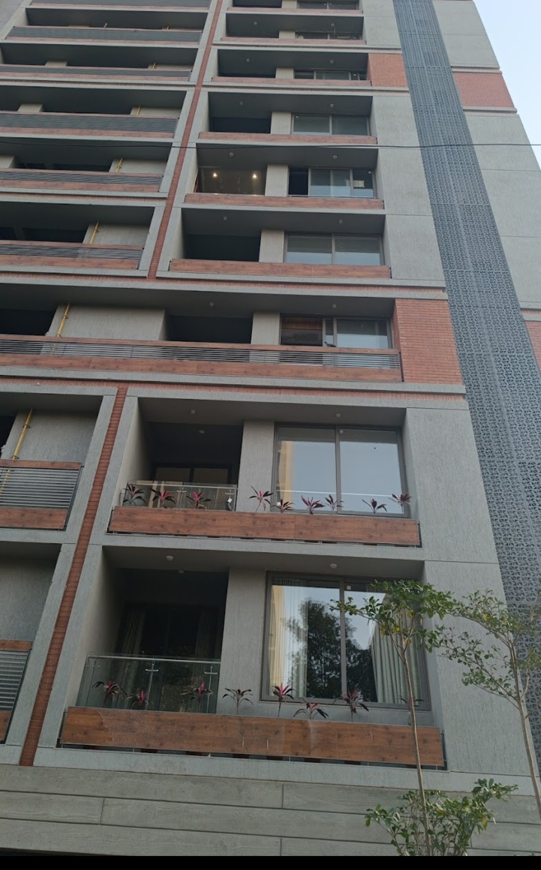 4 BHK + Pooja Room,Servant Room Apartment For Sale in Viola 