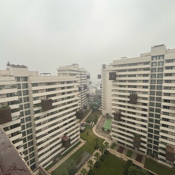 5 BHK Apartment – Exterior View View at Salcon The Verandas, Suncity - for Sale