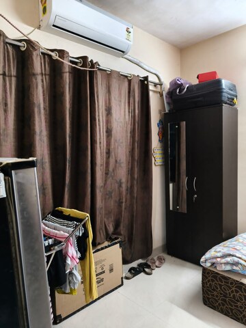 Room in 1 BHK Apartment at Sai Milan CHS, Worli – for Rent