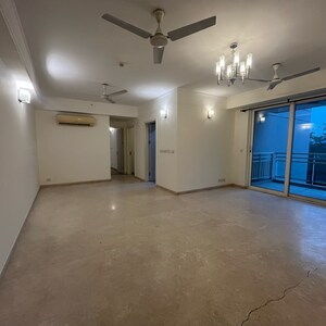 Building Lobby in 4 BHK Apartment at DLF Park Place, Dlf Phase V – for Sale