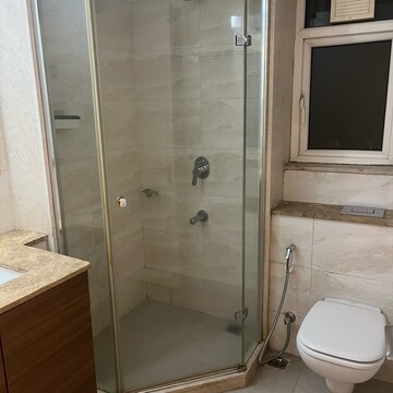 Bathroom in 3 BHK Apartment at DLF Park Place, Dlf Phase V – for Sale
