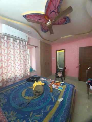 Bedroom in 3 BHK Builder Floor at Tollygunge – for Sale