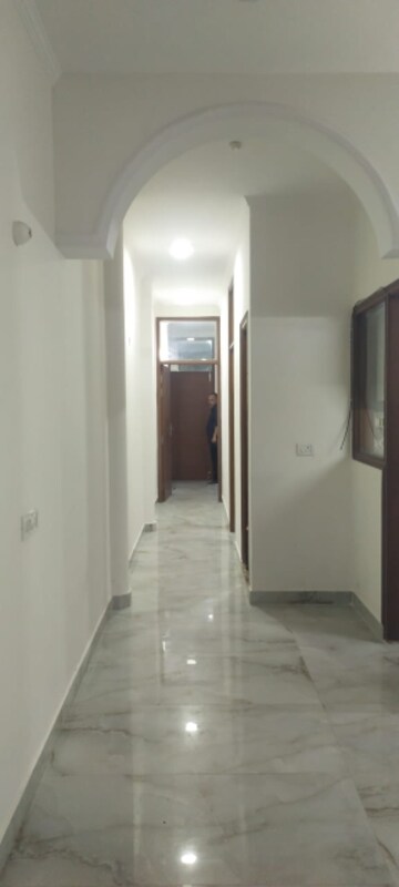 Room in 2 BHK Builder Floor at Malviya Nagar – for Rent