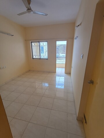 Room in 2 BHK Apartment at Nagarjuna Gardens, Sahakara Nagar – for Rent