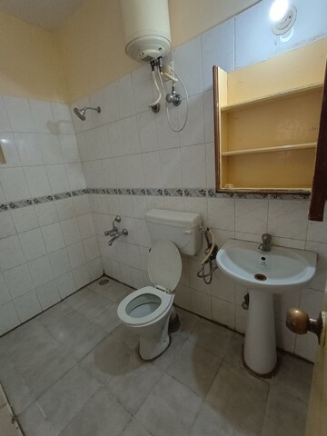 Attached Bathroom in 2 BHK Apartment at Nagarjuna Gardens, Sahakara Nagar – for Rent