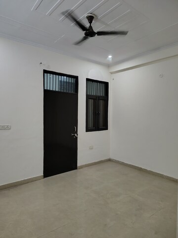 Room in 3 BHK Builder Floor at Avantika Vihar, Avantika Colony – for Sale