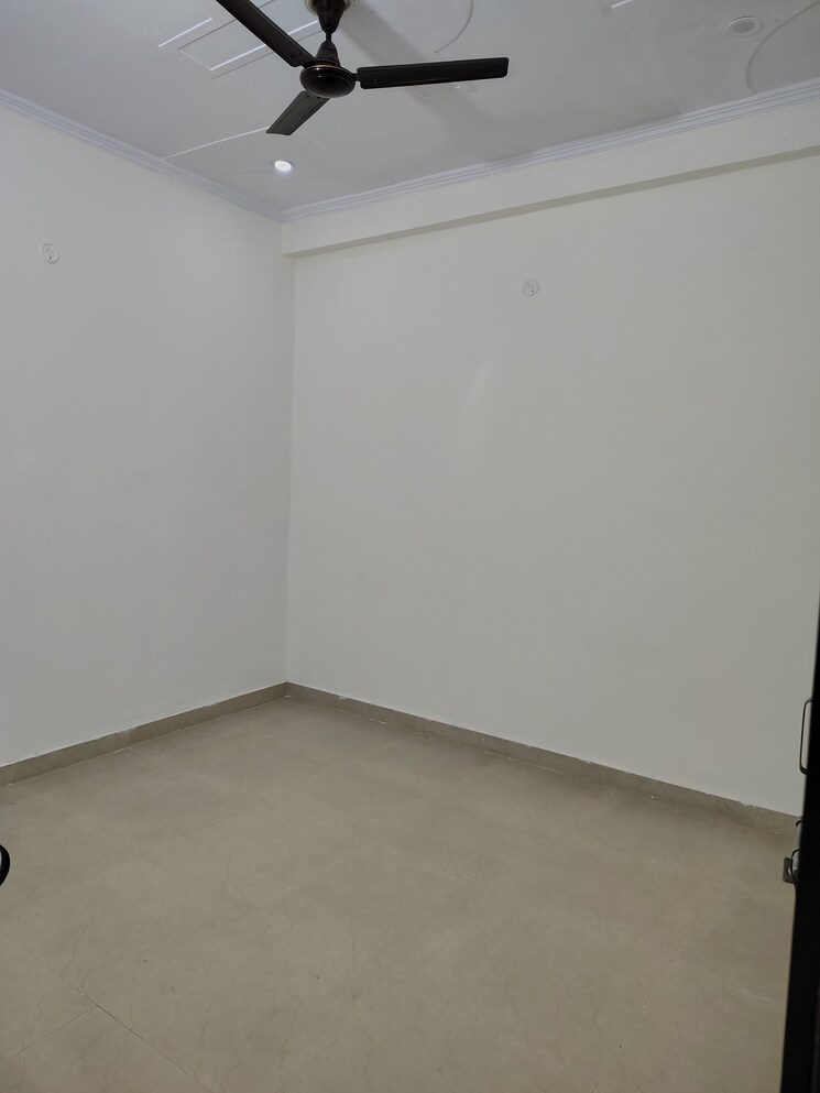 Room, avantika-vihar 3 Bedroom 100 Sq.Yd. Builder Floor In Avantika Colony Ghaziabad 8513704