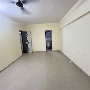 Room in 2 BHK Apartment at Akar Pinnacle, Rajendra Nagar – for Sale