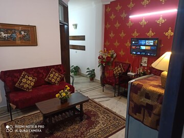 Living Room in 1 BHK Builder Floor at South Delhi – for Rent