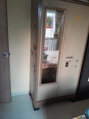 Room in 2 BHK Apartment at Borivali East – for Sale