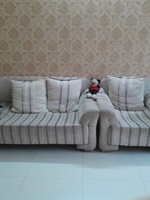 Living Room in 2 BHK Apartment at Borivali East – for Sale