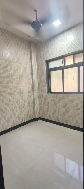 Room in 1.5 BHK Apartment at Beena Apartment CHS, Kopar Khairane – for Rent