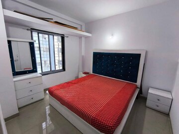 Room in 1 BHK Apartment at Raj Villa Goregaon, Goregaon West – for Rent