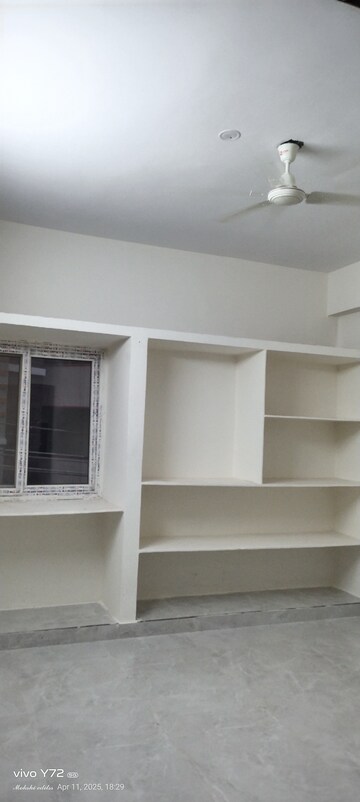 Room in 2 BHK Apartment at Pavani Laxmi Nivas, Madhapur – for Rent