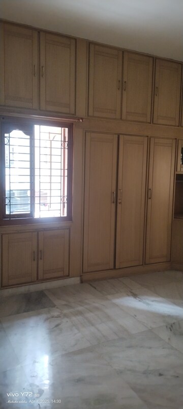 Room in 2 BHK Apartment at Pavani Laxmi Nivas, Madhapur – for Rent