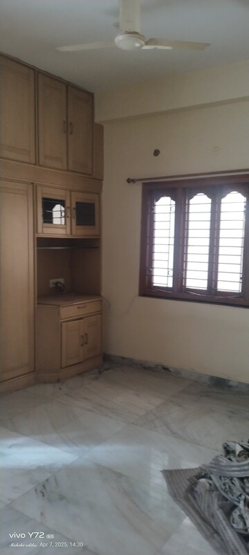 Room in 2 BHK Apartment at Pavani Laxmi Nivas, Madhapur – for Rent