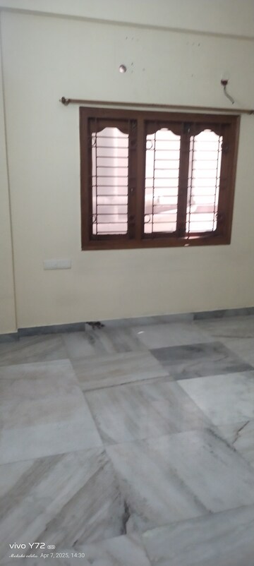 Room in 2 BHK Apartment at Pavani Laxmi Nivas, Madhapur – for Rent