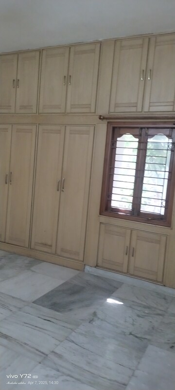 Room in 2 BHK Apartment at Pavani Laxmi Nivas, Madhapur – for Rent