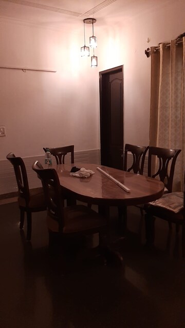 Living Room in 3 BHK Builder Floor at Sector 46 – for Rent