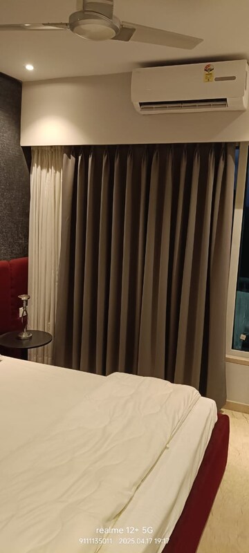 Room in 3 BHK Builder Floor at Sector 46 – for Rent