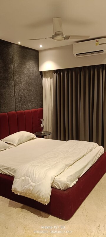 Room in 3 BHK Builder Floor at Sector 46 – for Rent