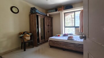 Room in 2 BHK Apartment at Goel Ganga Orchard, Mundhwa – for Rent