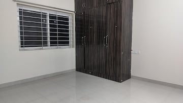 Room in 3 BHK Apartment at Banjara Hills – for Rent