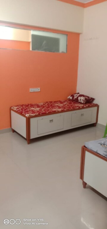 Room in  Pg at Prabhadevi – for Rent